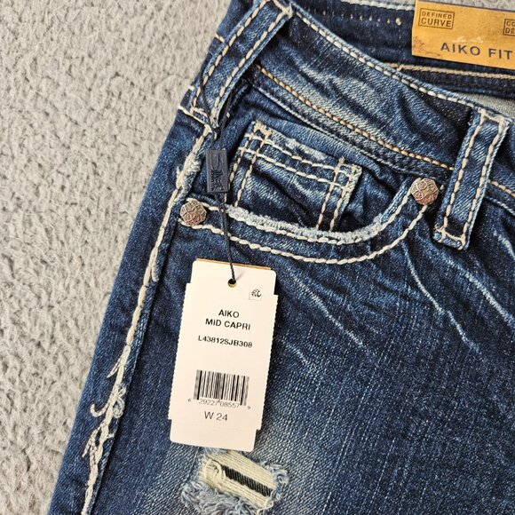Silver Jeans Aiko Capri Womens 24 Distressed Denim Defined Curve New With Tags - Picture 3 of 16